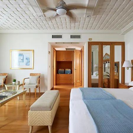 Nana Royal Premium &