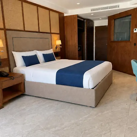 Nana Royal Premium & 5* Hersonissos (Crete)