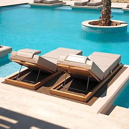 Resort Nana Royal Premium &