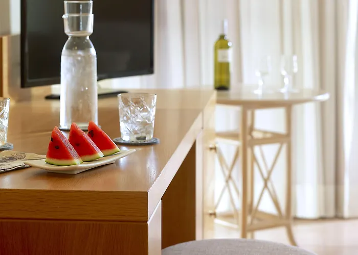 Nana Royal Premium &