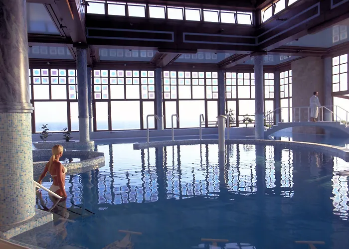 Nana Royal Premium &