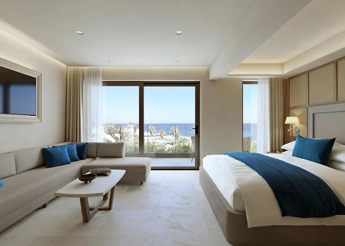 Nana Royal Premium & 5*