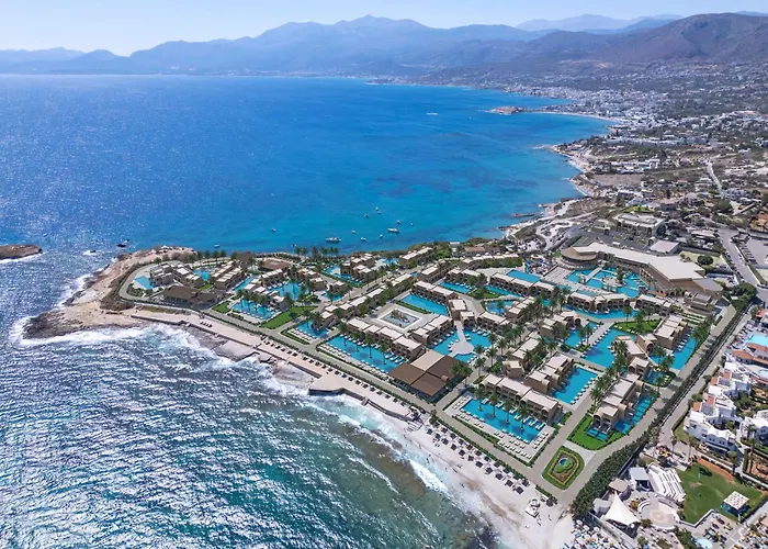 Nana Royal Premium & 5*