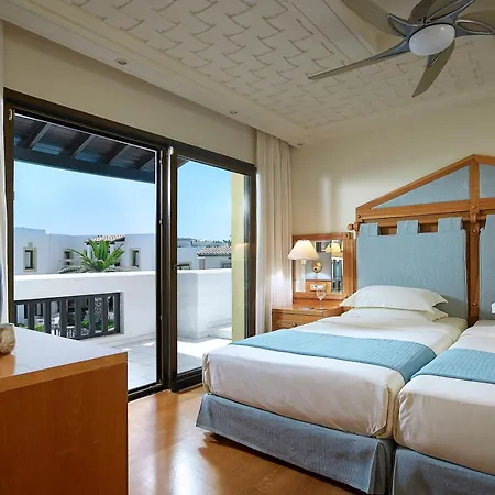 Nana Royal Premium & 5*